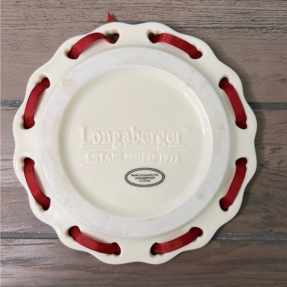 Longaberger Ivory Collection Floral Heart  w/ ribbon 5.75" Decorative Dish - Picture 3 of 5